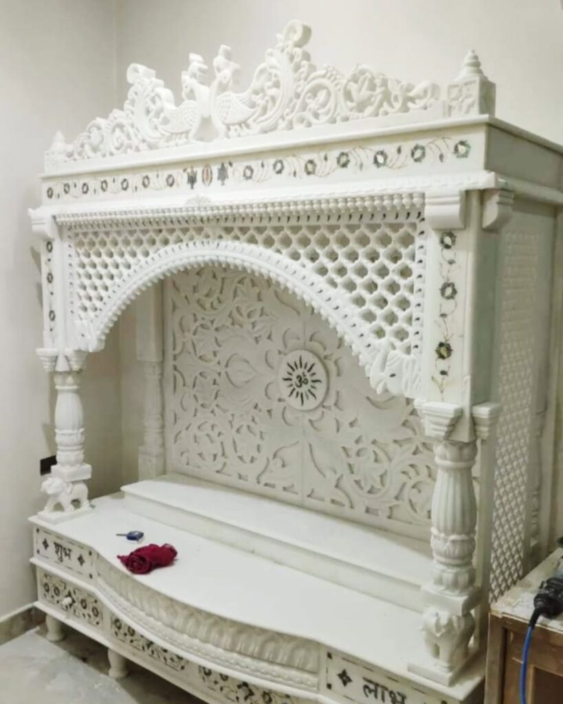 Royal Makrana Marble Temple with Intricate Jali & Peacock Crown Design