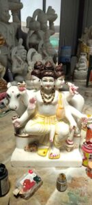 Makrana White Marble Dath Maharaj Murti (2 Feet to 10 Feet)